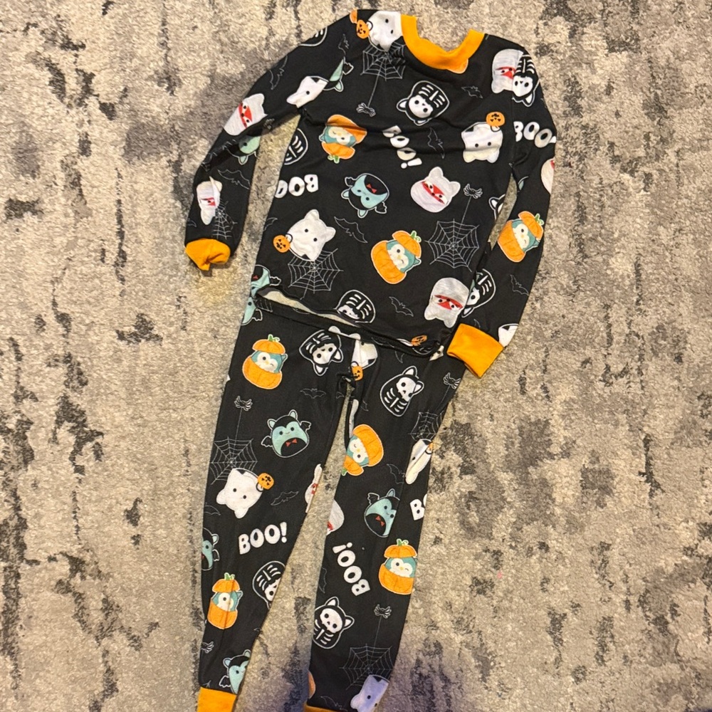 Squishmallows Black and Orange Kids Pajama Set